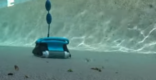 Why Does My Pool Vacuum Gets Stuck