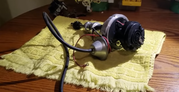 Where to Hook Up Vacuum Advance?