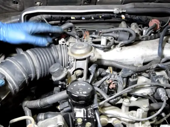 How Much Is It To Fix A Vacuum Leak - Cleaning Beasts