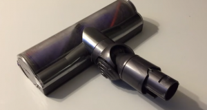 How To Clean The Brush On A Dyson Vacuum