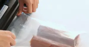 How Vacuum Sealer Works