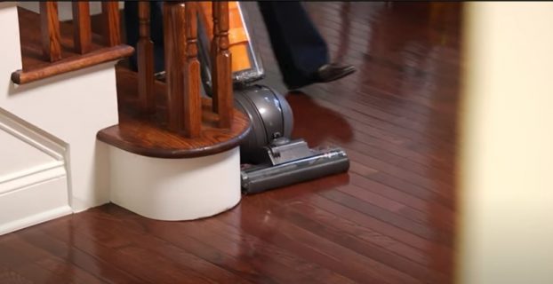 Dyson Vacuum How to Use Hose?