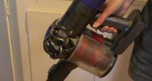Why Does My Dyson Cordless Vacuum Keep Stopping And Starting