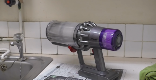 How to Clean Dyson Handheld Vacuum?