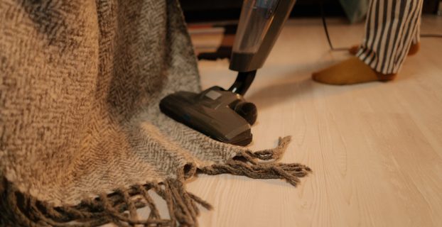 How To Clean Shark Vacuum Brush