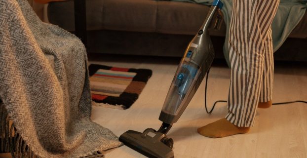 How to Empty the Dyson Vacuum Cleaner