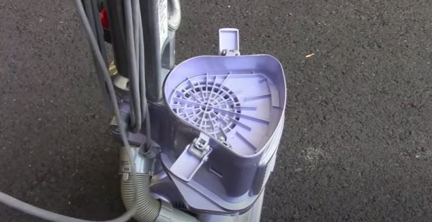 How to Clean Roller Brush on Shark Navigator Vacuum