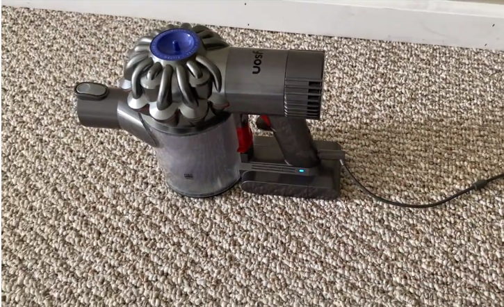 why-is-my-dyson-vacuum-not-working-cleaning-beasts